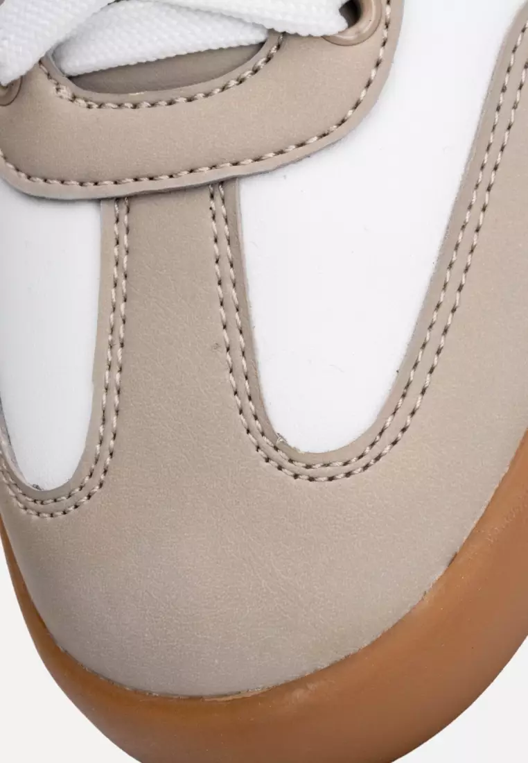 SOLARA Women's Lifestyle Classic Shoes