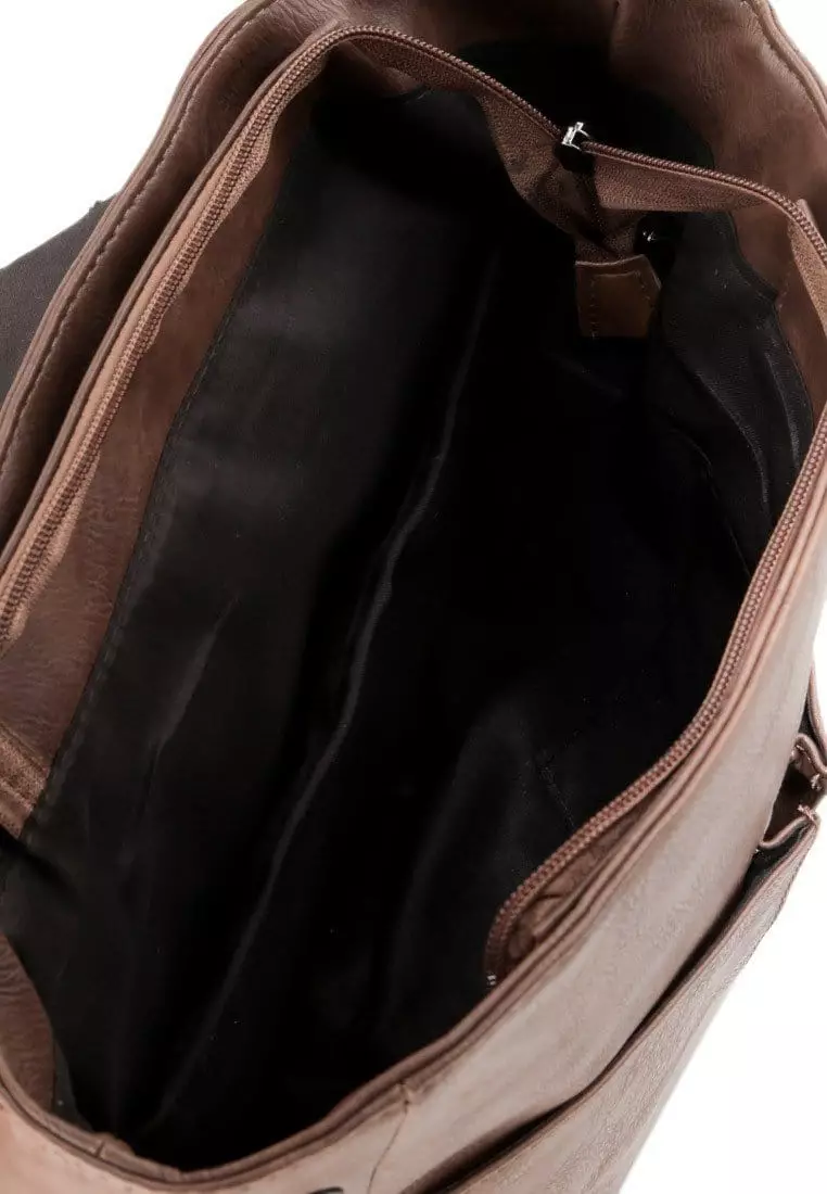 Distressed Leather Nomad Backpack