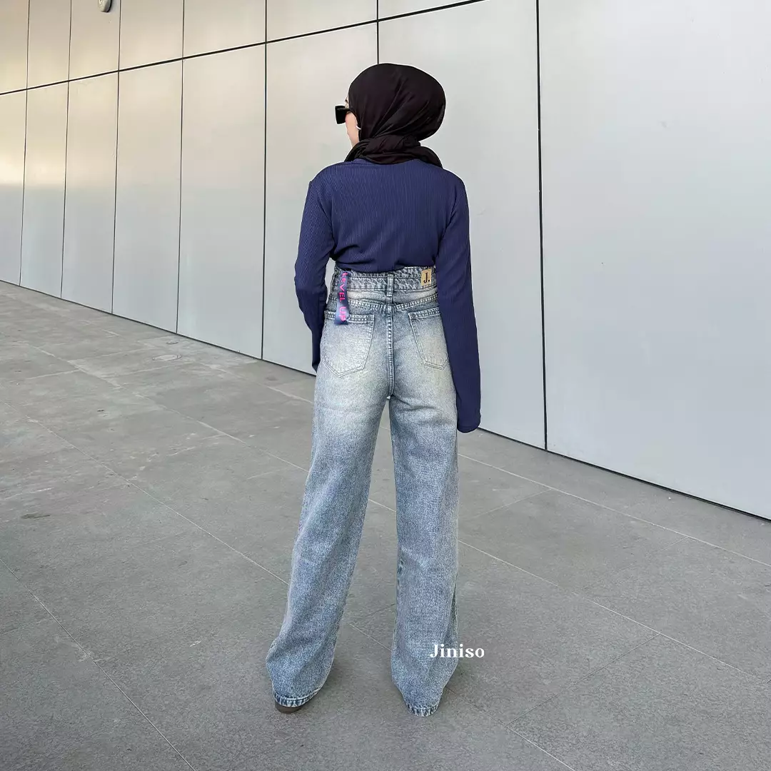 Ultra Highwaist Loose Jeans 219 LEVEL UP