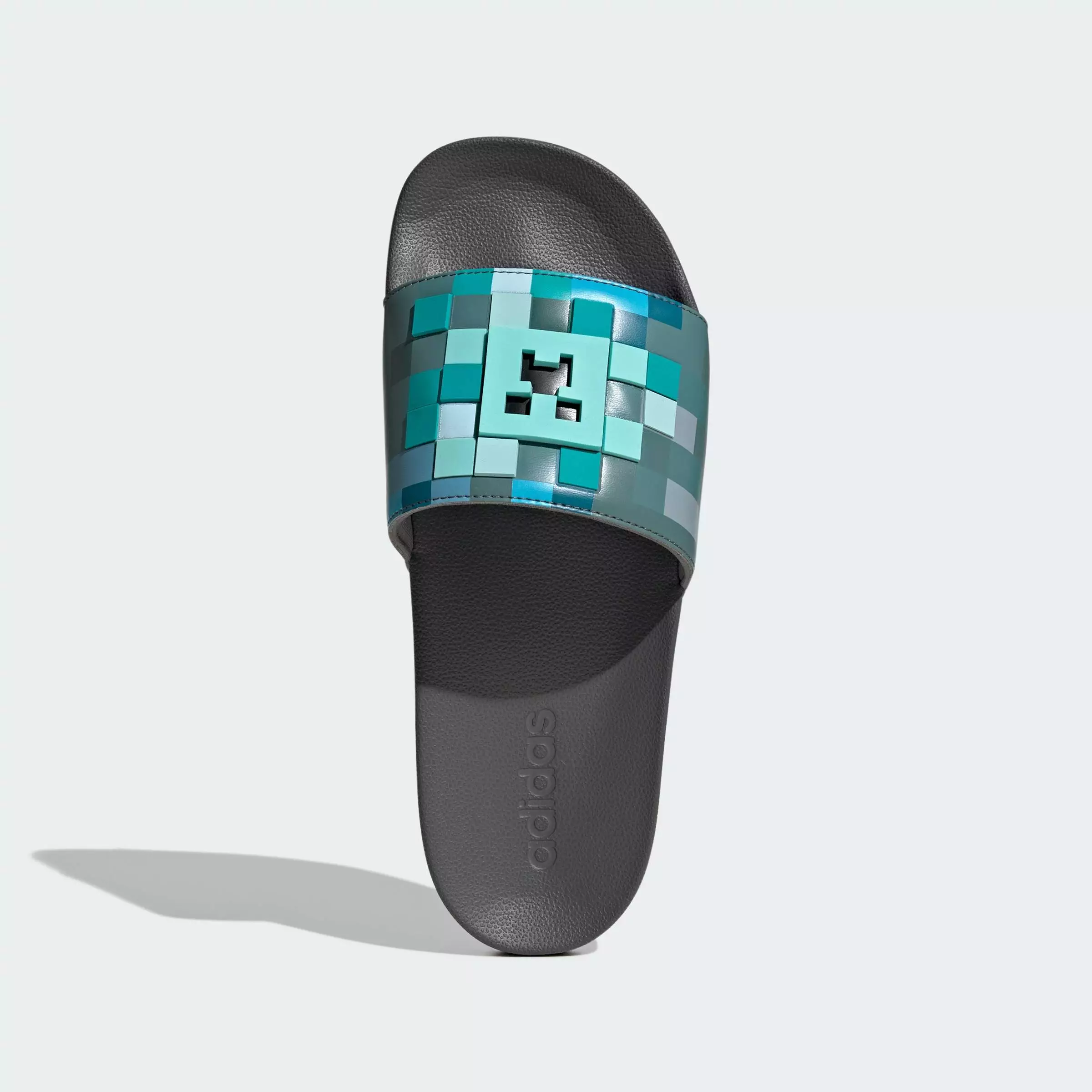 Lifestyle ADILETTE SHOWER MINECRAFT SLIDES Unisex Grey HQ2584