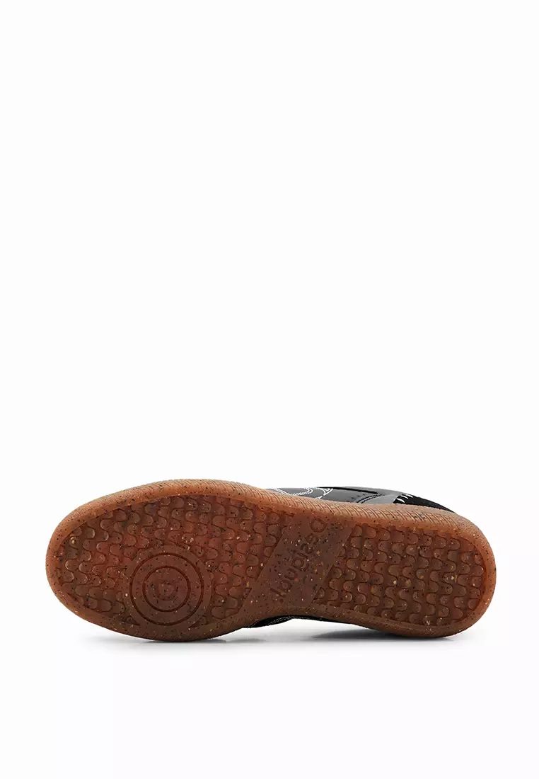 Desigual Woman Shoes Retro split leather sneakers .