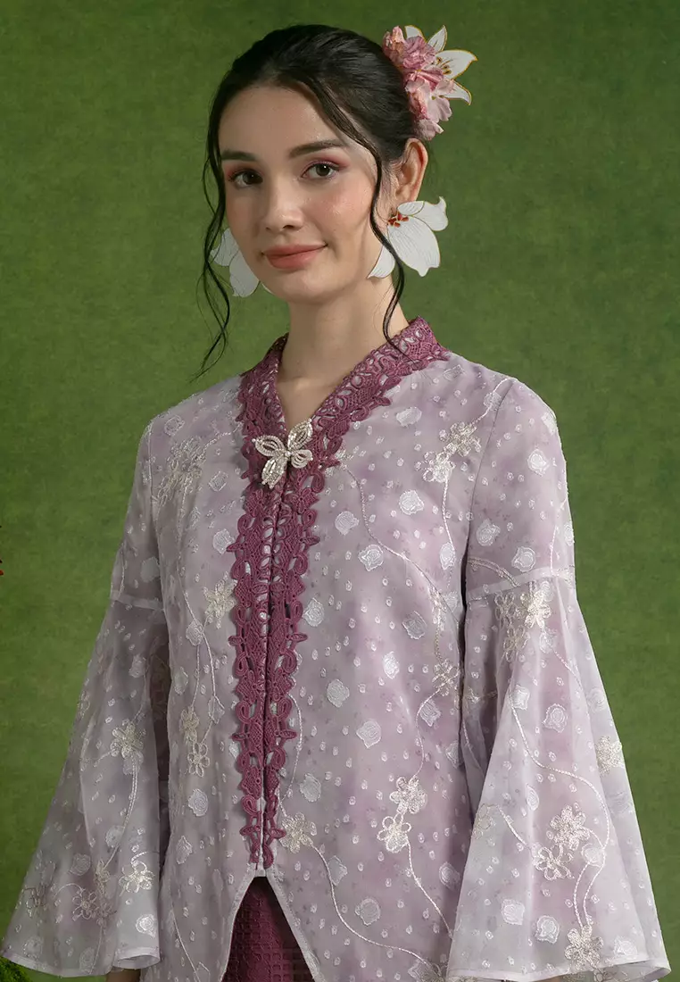 Melissa Kebaya with Lace Skirt