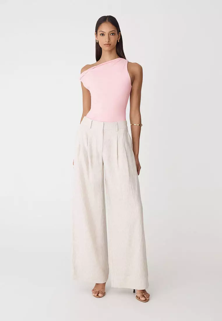 Cici Bamboo Twist Shoulder Top