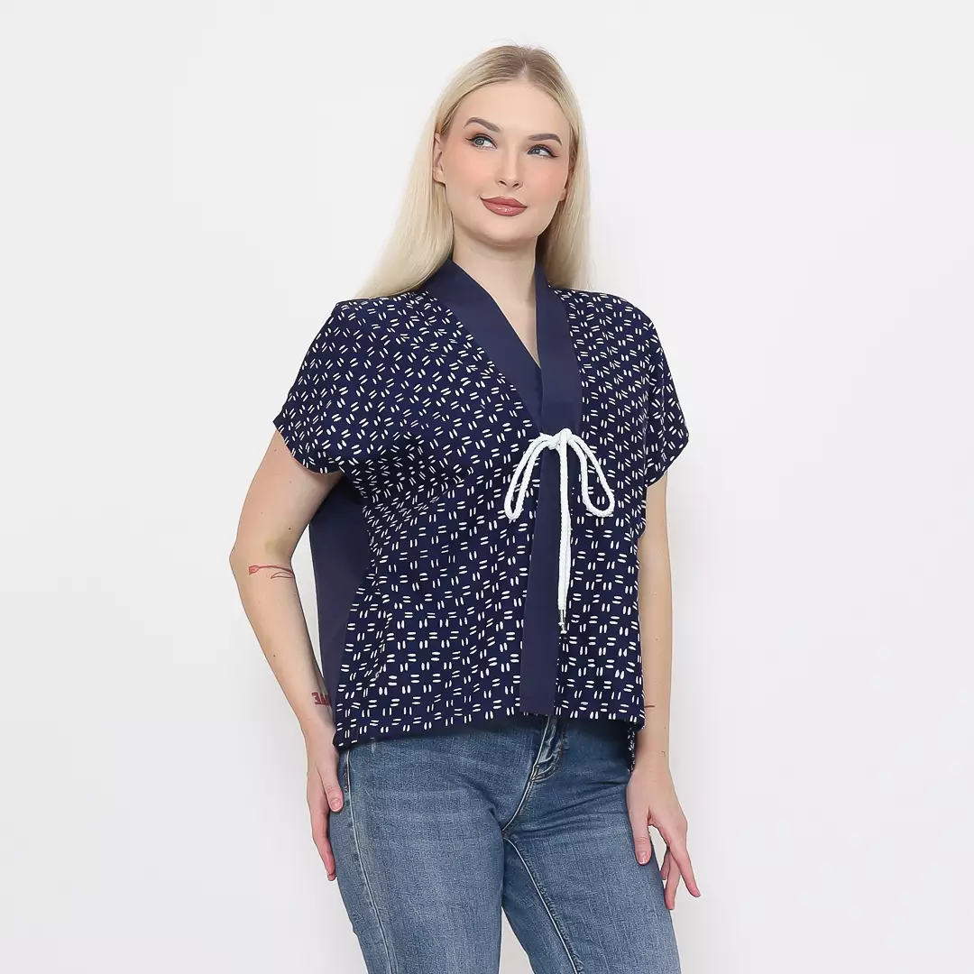 Blazer Batik Wanita - Bhatara Batik Everly - Atasan Batik Modern Lengan Pendek