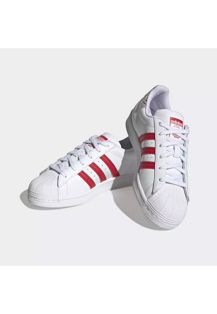 Adidas superstar snake stripe  hotsell grade school shoes