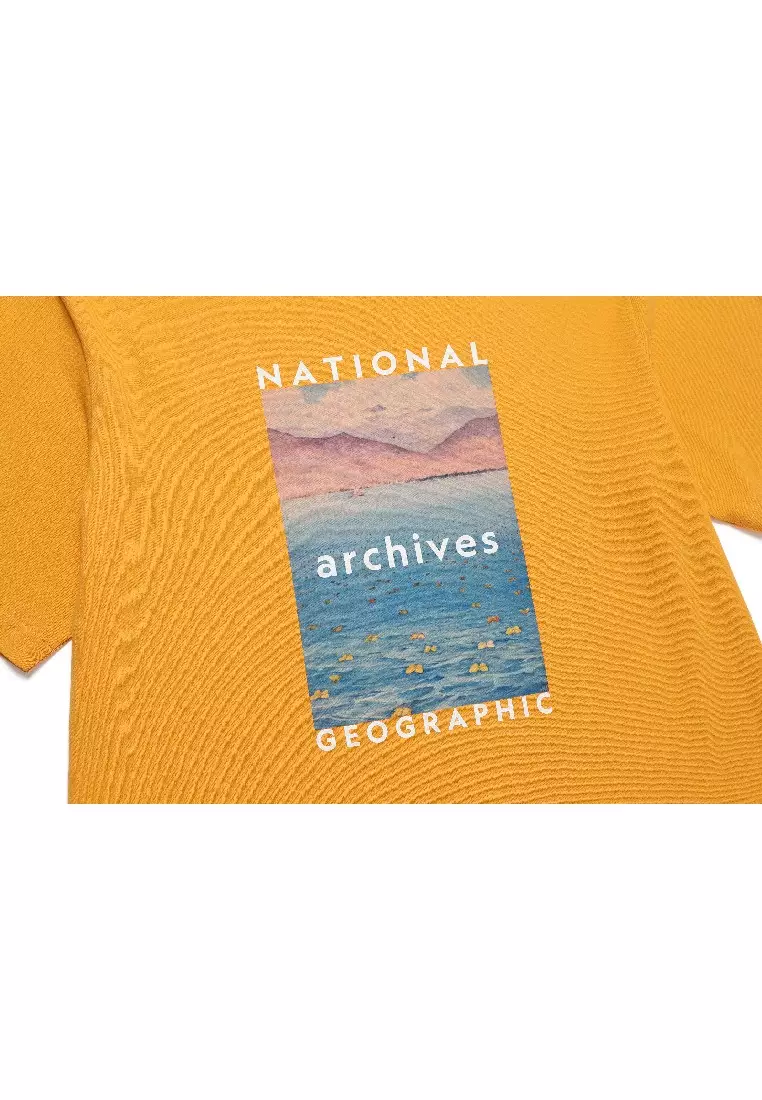 Unisex ARCHIVES Caribbean Graphic Short Sleeve Tee