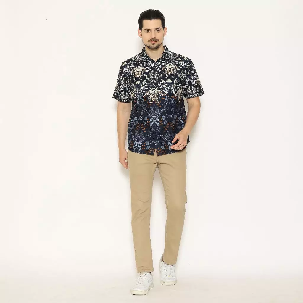 AMK Kemeja Batik Pria Lengan Pendek SHB Bria S/S Navy Blue