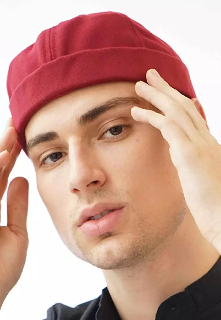 Peci Beanie Polos Miki Hat Kopiah Topi Hijrah Muslim Merah