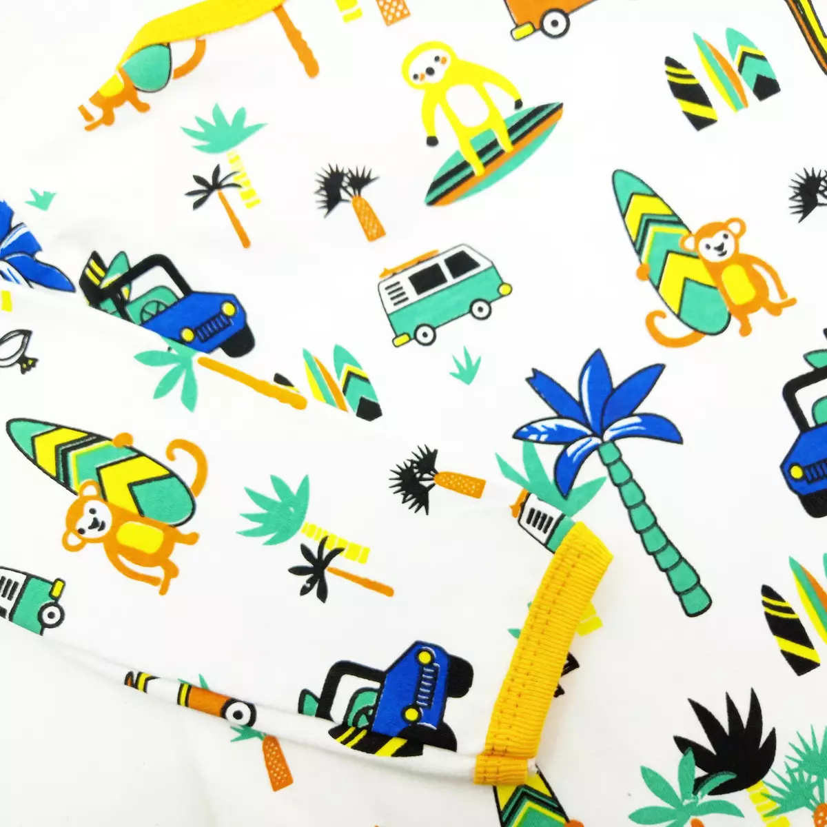 Wakakids Piyama Bayi Laki Laki Setelan Baju Tidur Anak Usia 0 Bulan Hingga 6 Bulan Holiday Full Printing 4087 Abu Muda