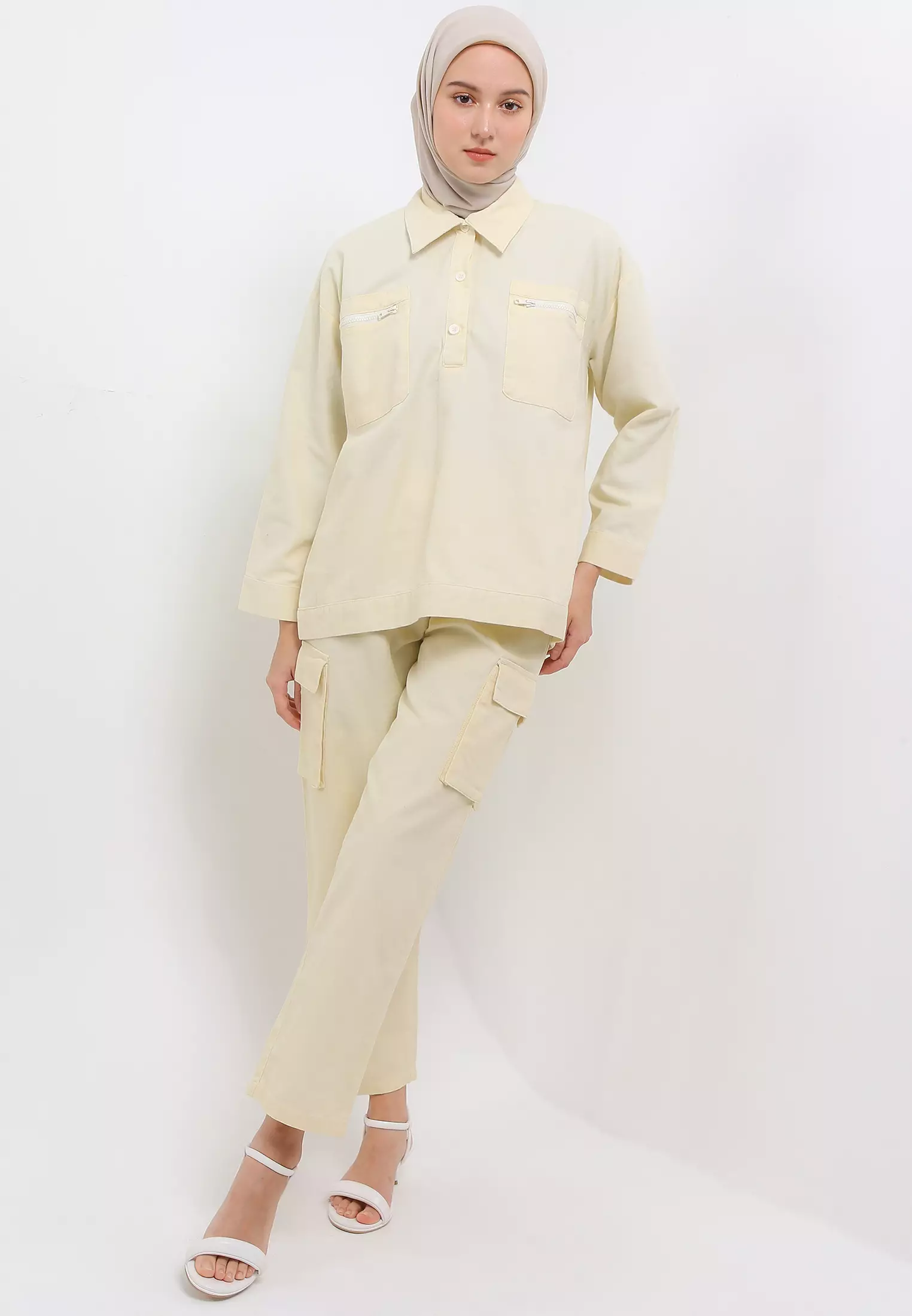 MFMW Palliska Atasan Blouse Cream
