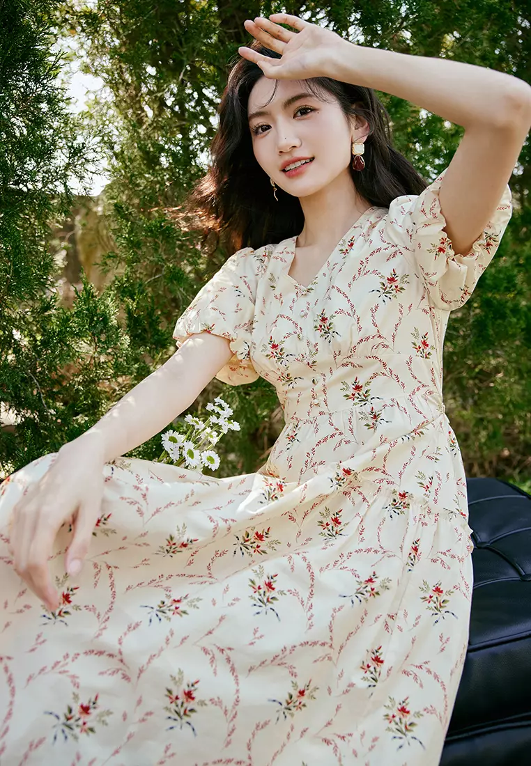 Buy Hopeshow Puff Sleeve V-Neck Floral Dress with Ribbon