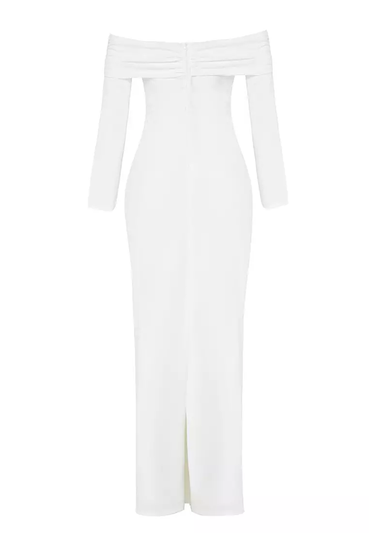 White Carmen Collar Knitted Long Elegant Evening Dress TPRSS24AE00204