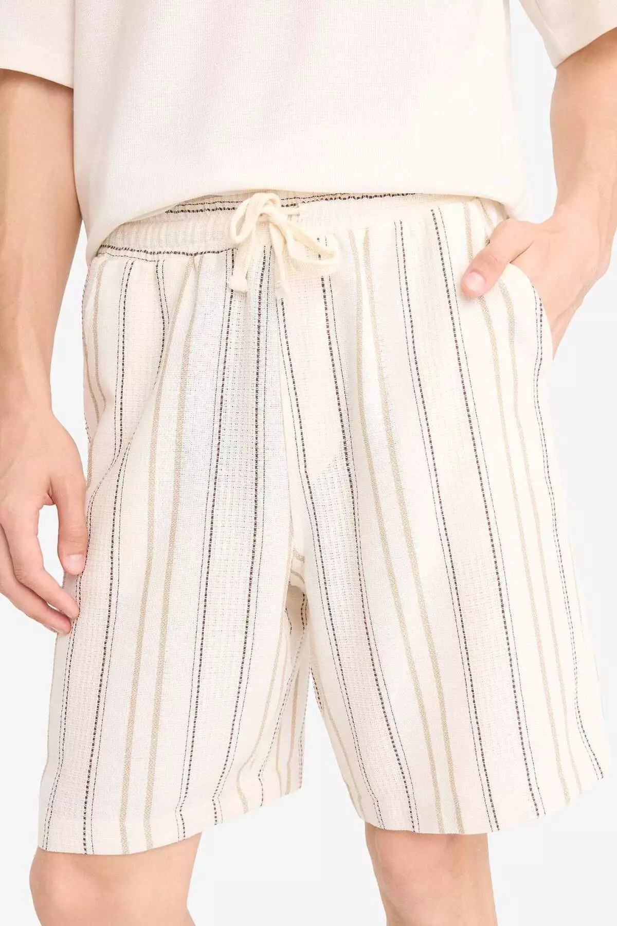 Regular Fit Jacquard Striped Bermuda Shorts E0808Ax25Sm