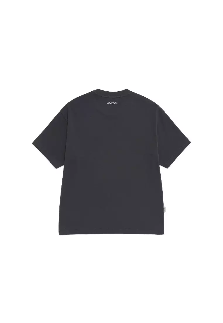 男女同款AVIS大圖案半寬鬆短袖T恤