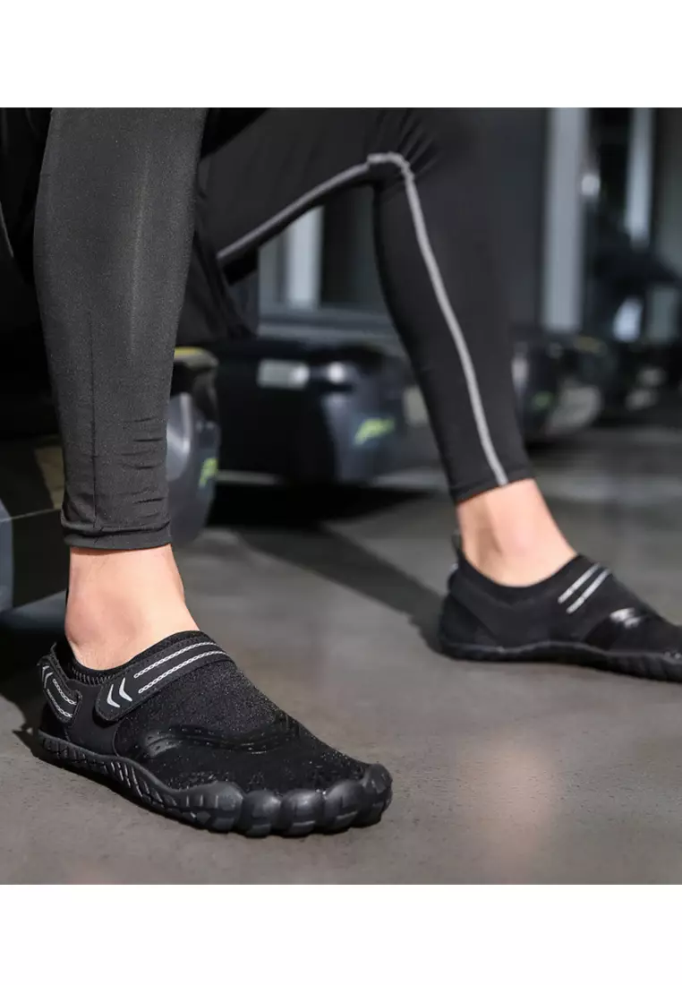 Unisex Velcro Outdoor Hiking And Wading Shoes HYF203