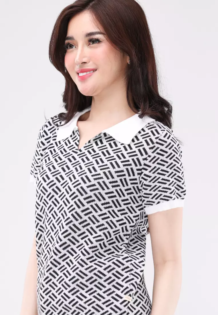 Knitted Short Sleeve Top