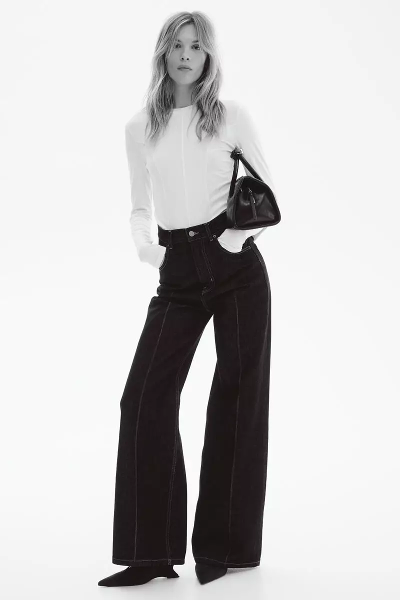 Long-sleeved jersey top