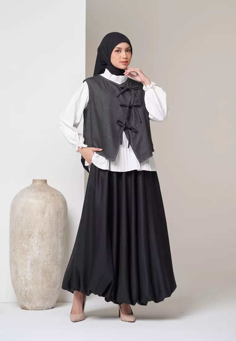 Selline Ribbon Vest - Black Denim