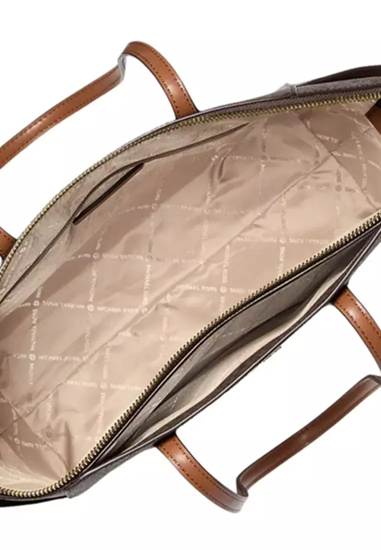 Women's Handbag in Brown 35F5G6AT2B