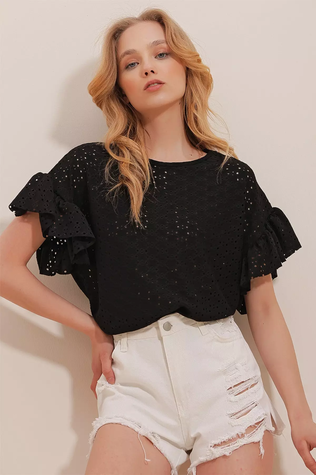 Round Neck Broderie Blouse