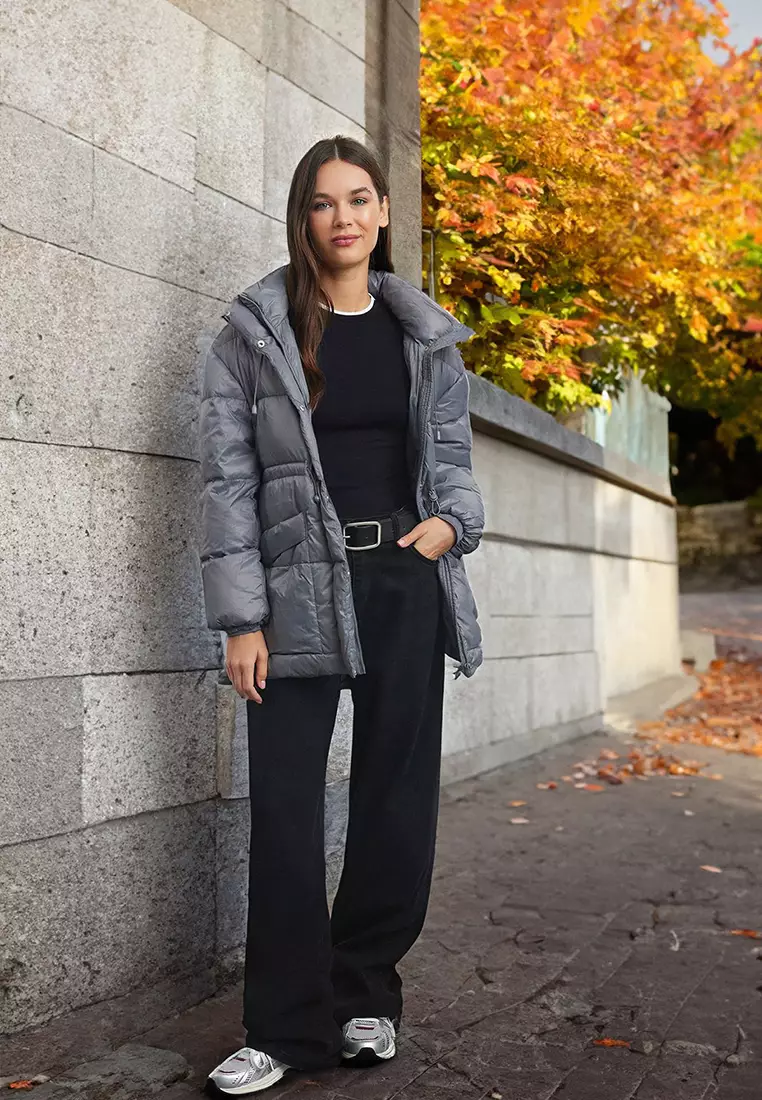 Grey Oversize Hooded Goose Down Puffer Jacket TWOAW25MO00111