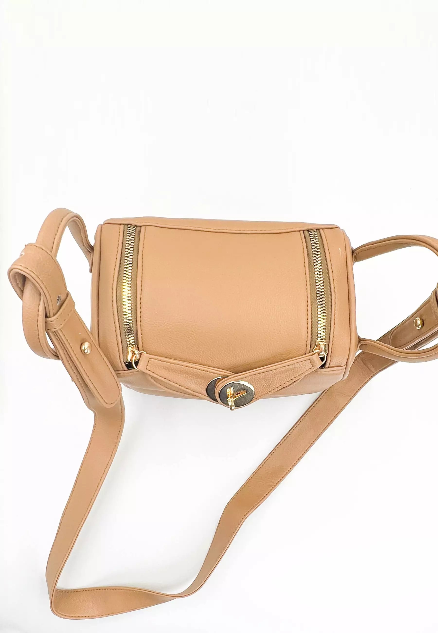Patris Lyodra Sling Bag / Tas Wanita Selempang