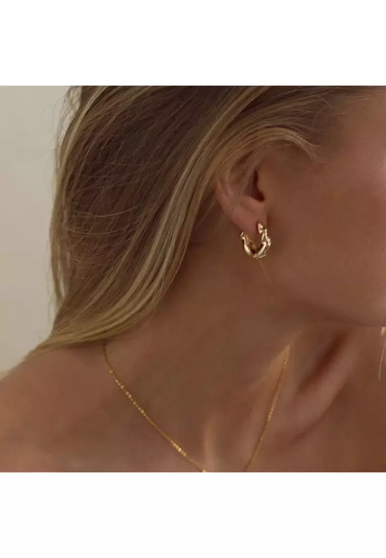 Buy Timi of Sweden Iris - Gold Hoop Earrings 2023 Online | ZALORA