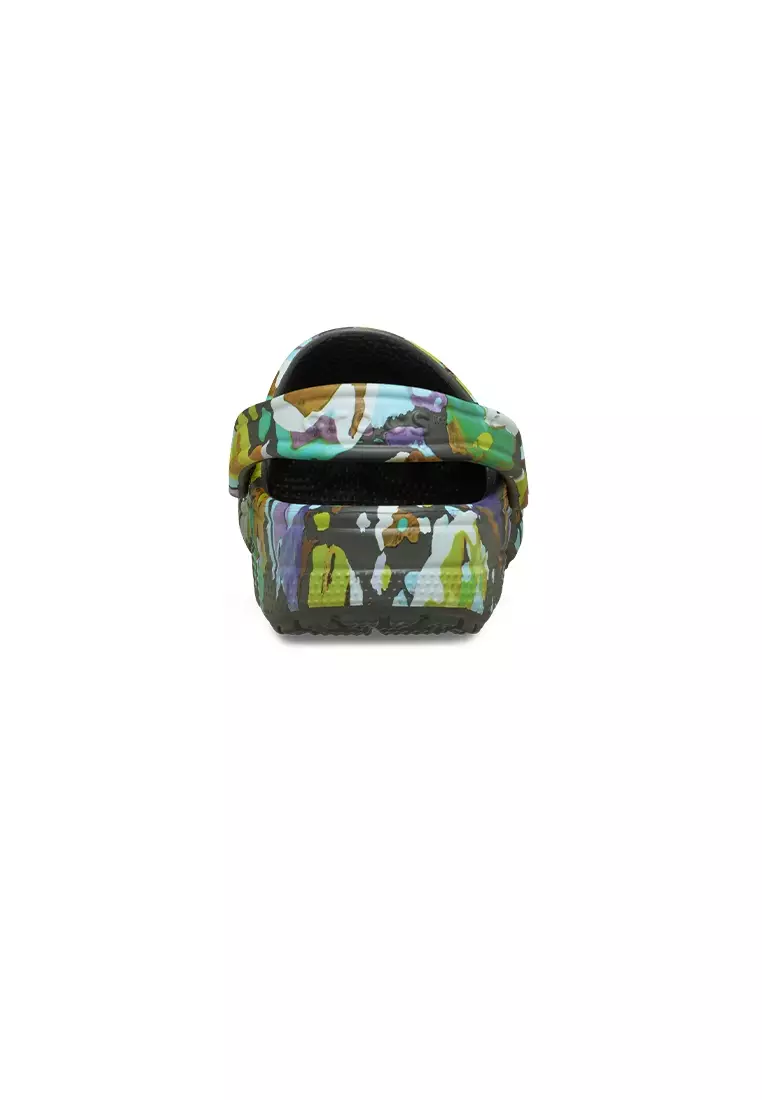 Classic Painted Floral Clog in Black Sand