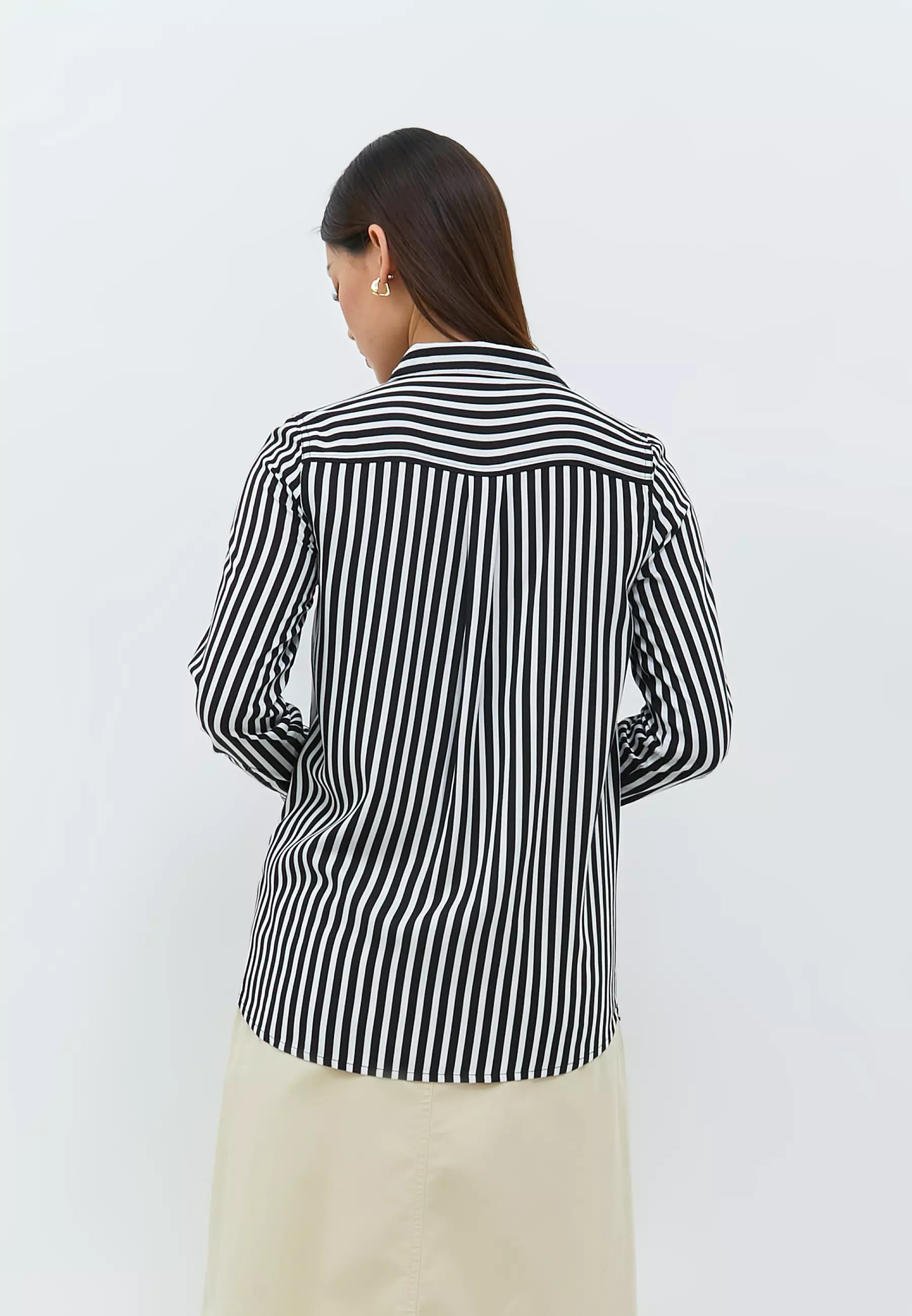 Aemma Light Black Stripe Shirt (G.11656)