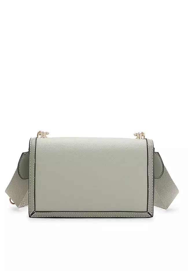 Flap Shoulder Bag / Sling Bag / Crossbody Bag - Green