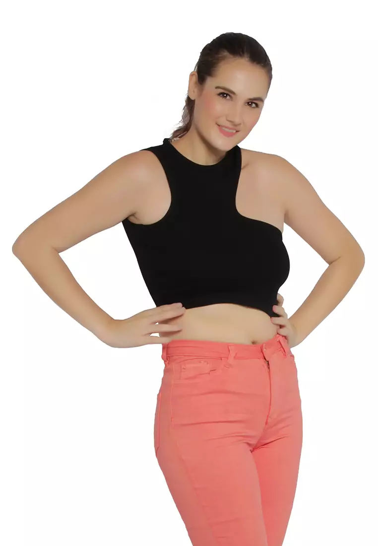 black cropped top
