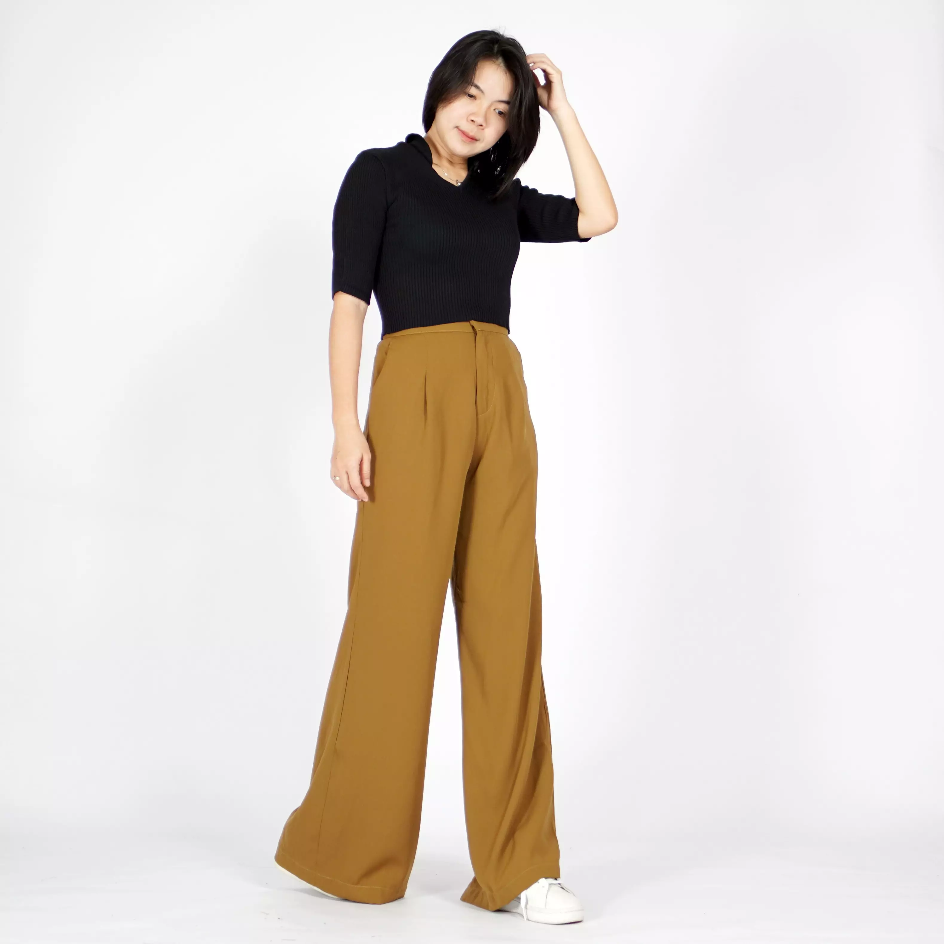 HANA Knit Crop Top Atasan Crop Rajut CropTop Rajut Gaya Korea - Hitam