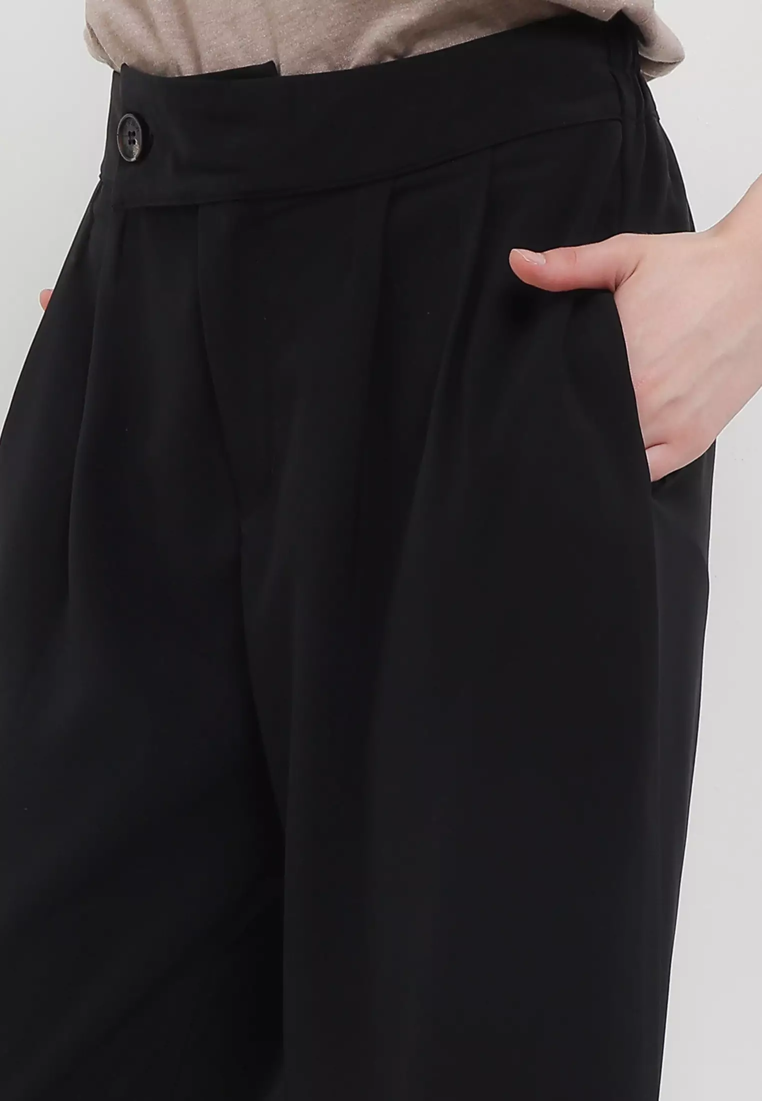 MFMW Qitarah Celana Panjang Kulot Hitam