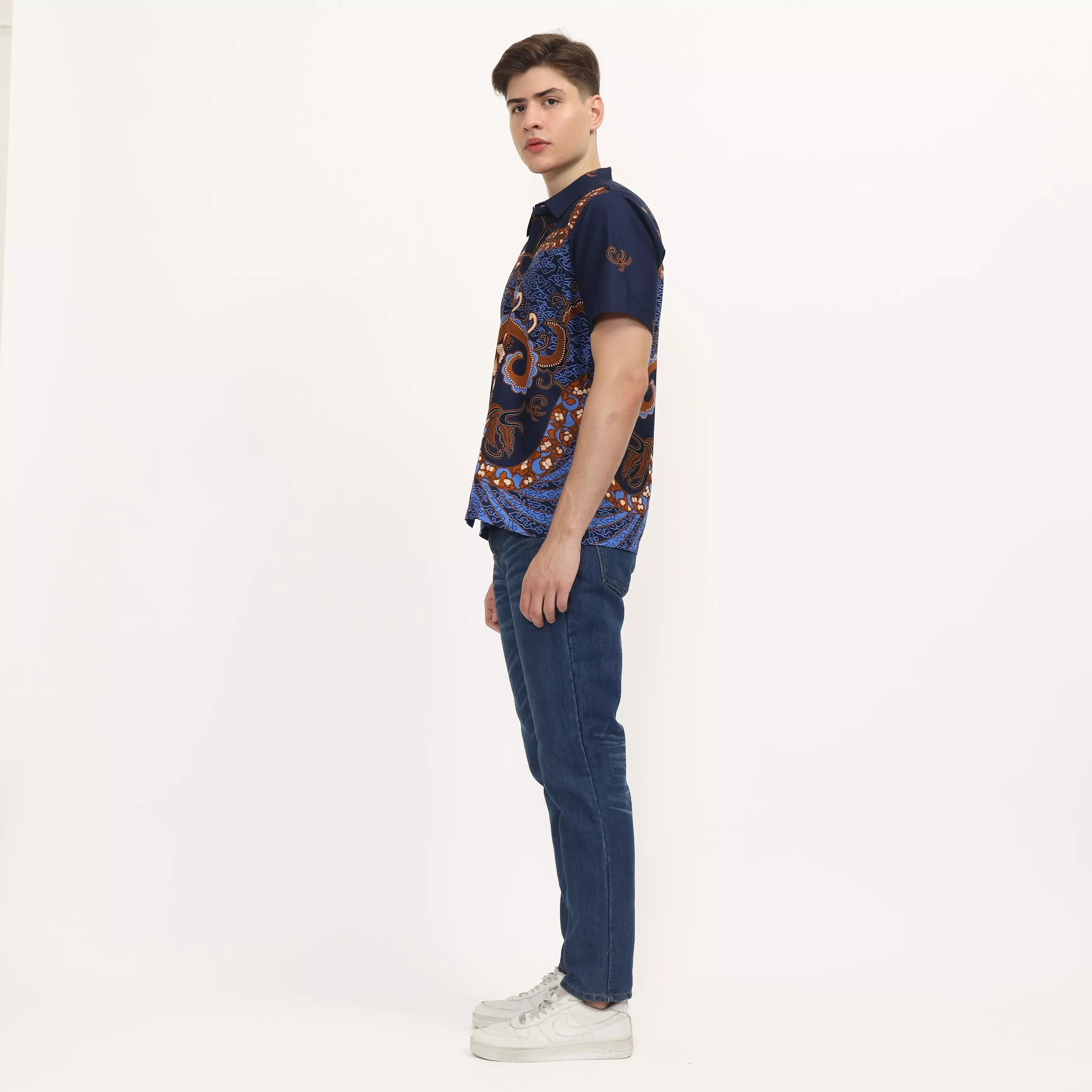 Kemeja Batik Pria - Bhatara Batik Dominic - Atasan Kemeja Batik Lengan Pendek