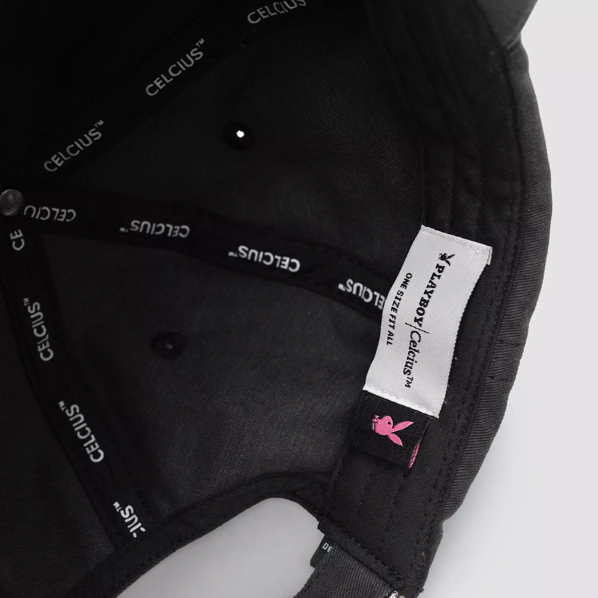 CELCIUS Playboy Embroidered Classic Cap L03000673C Hitam