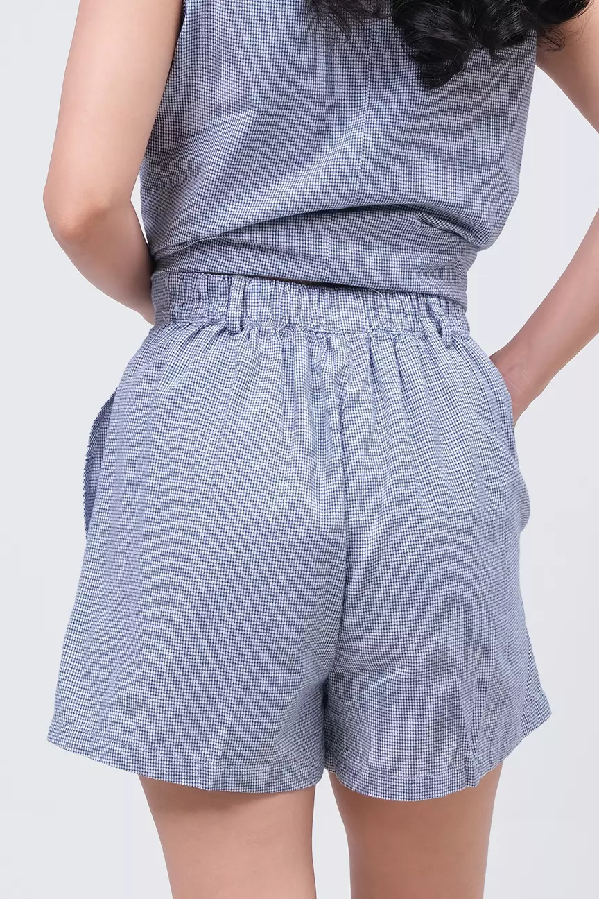 Celana Pendek Wanita Celsie Blue White