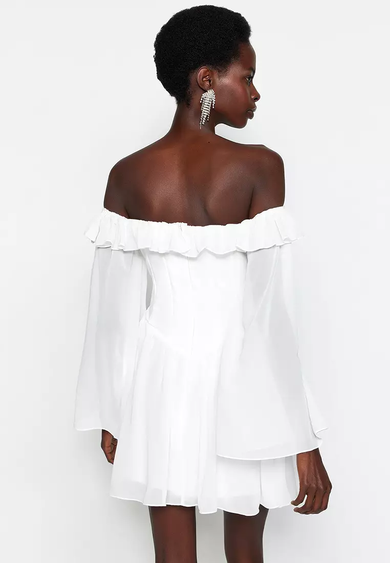 White chiffon on sale party dress