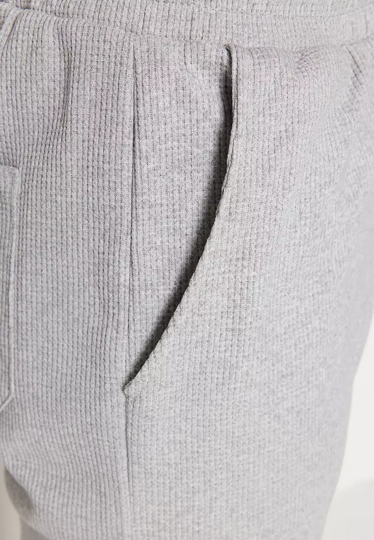 2 Packs Regular Fit Textured Shorts