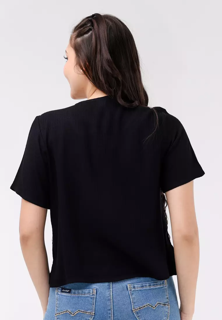 Textured Woven Short Sleeves Blouse