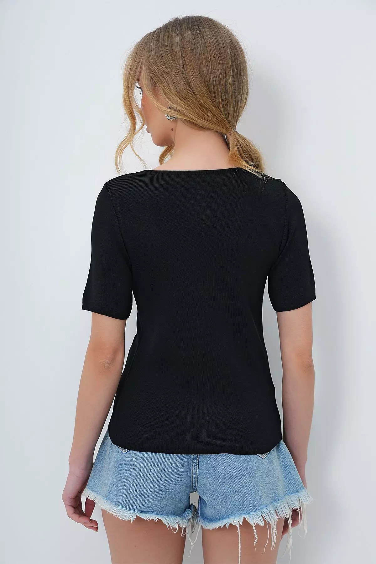 Women's Black Square Neck Short Sleeve Seasonal Knitwear Blouse