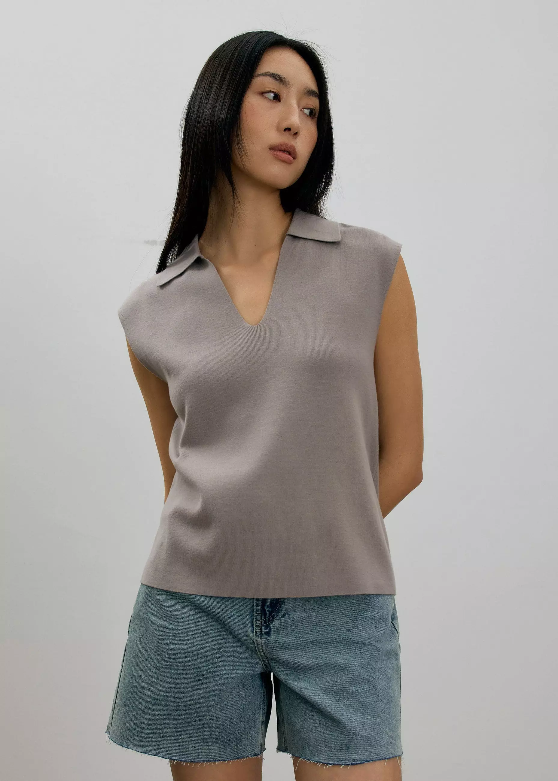 Atasan Wanita - Relaxed Collared Knit Top