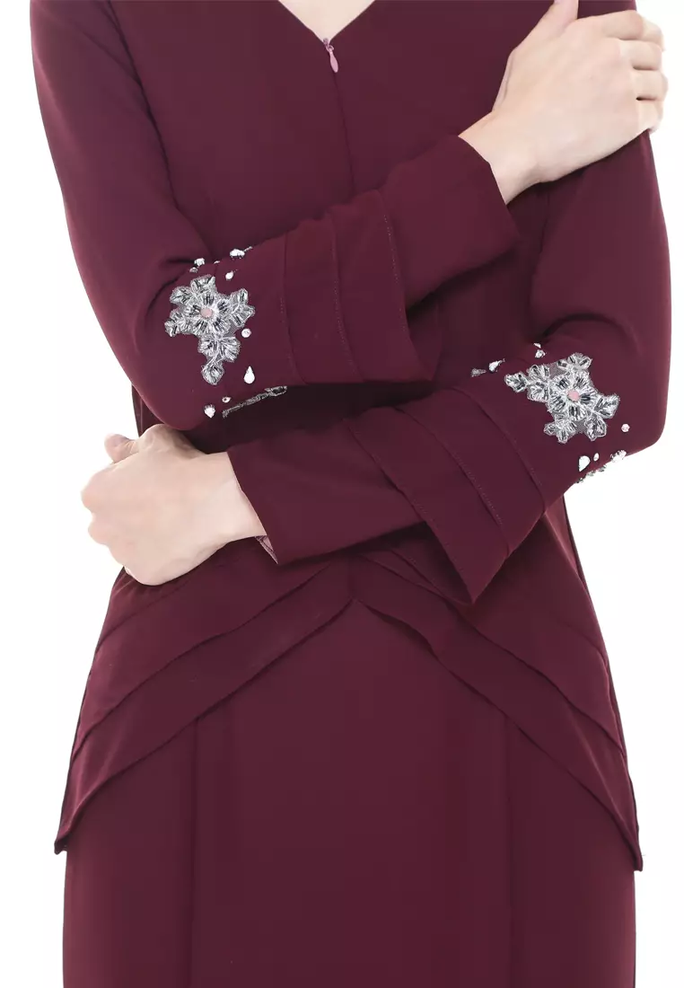 Ivory Kebaya Modern in Dark Purple