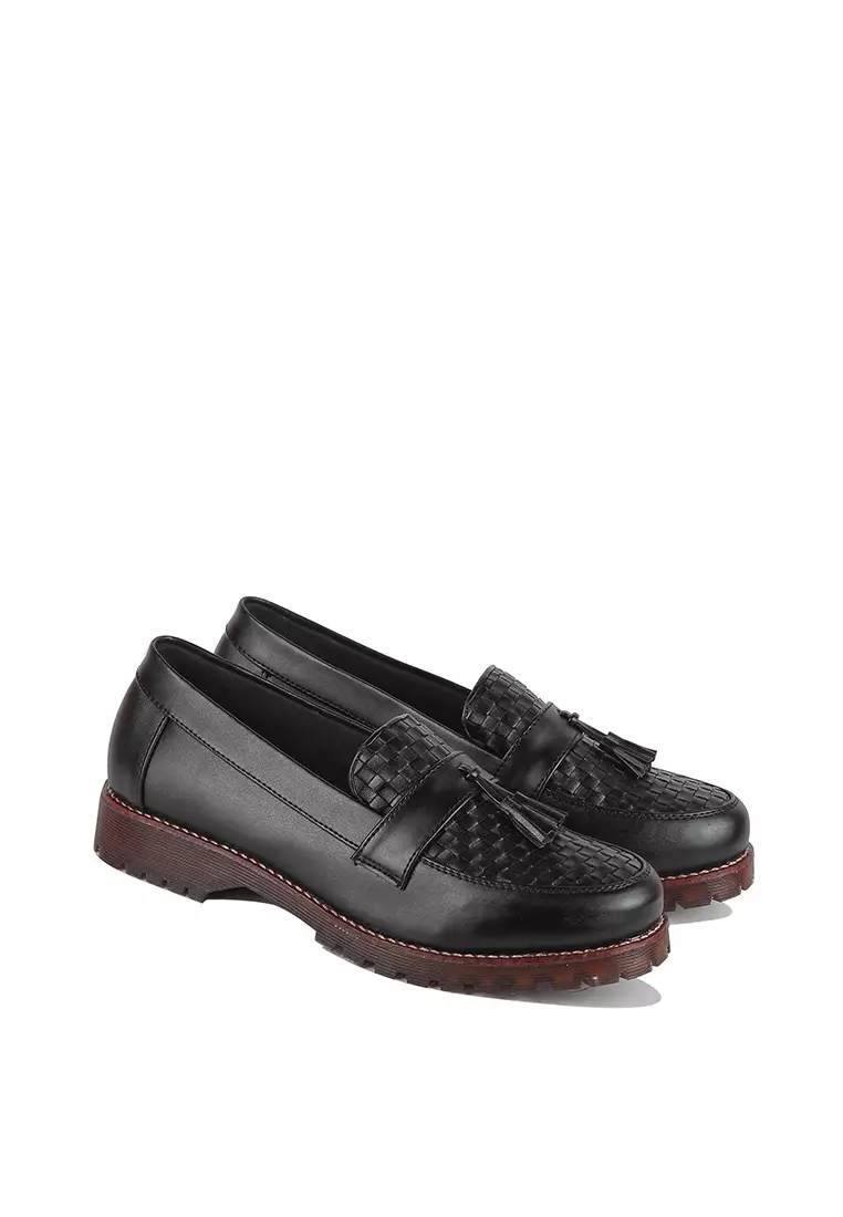 Alexa tassel clearance loafer