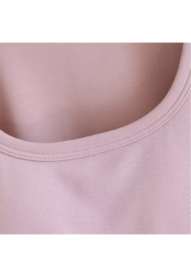 Irregular Hem Short-Sleeved T-Shirt with Chest Pad