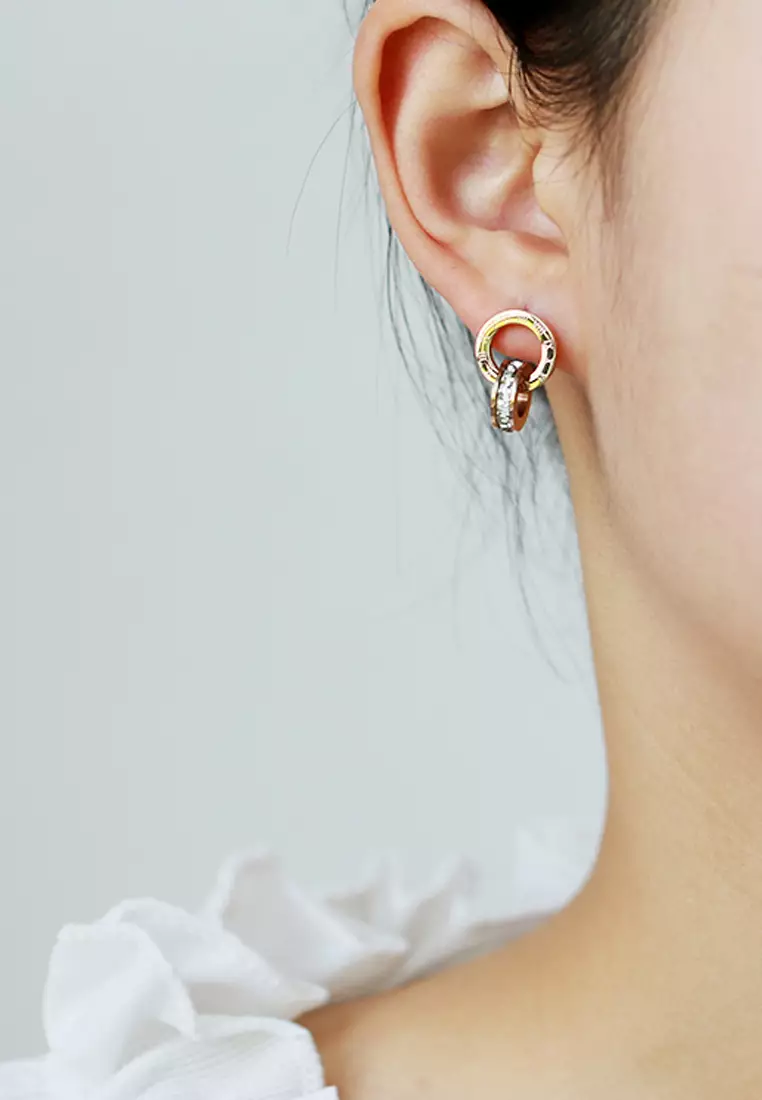 Athena Classic Interlocking Drop Earrings in Gold