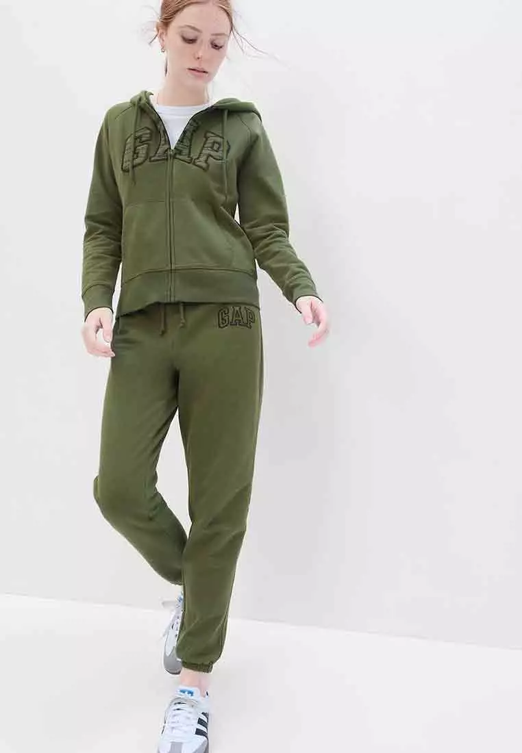 Gap fleece joggers online