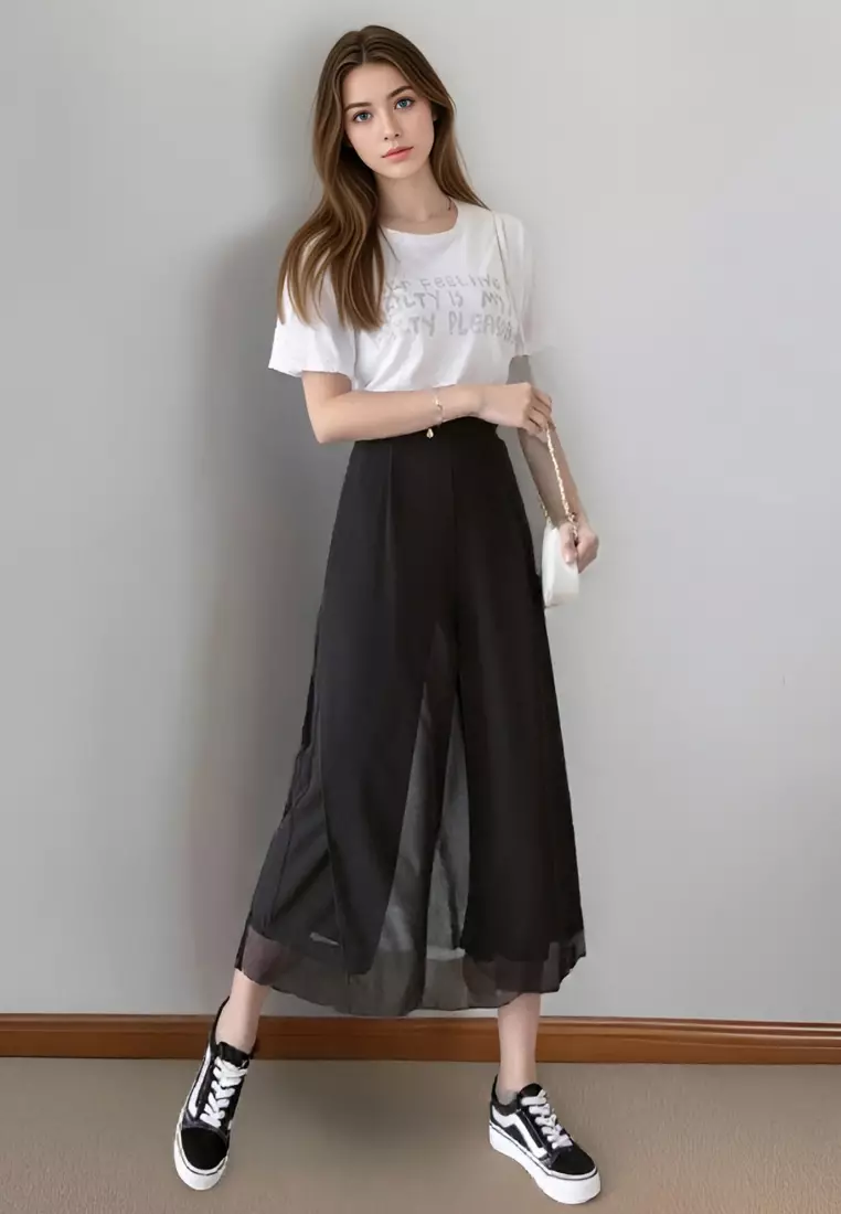 Wide Leg Cropped Pleated Pants