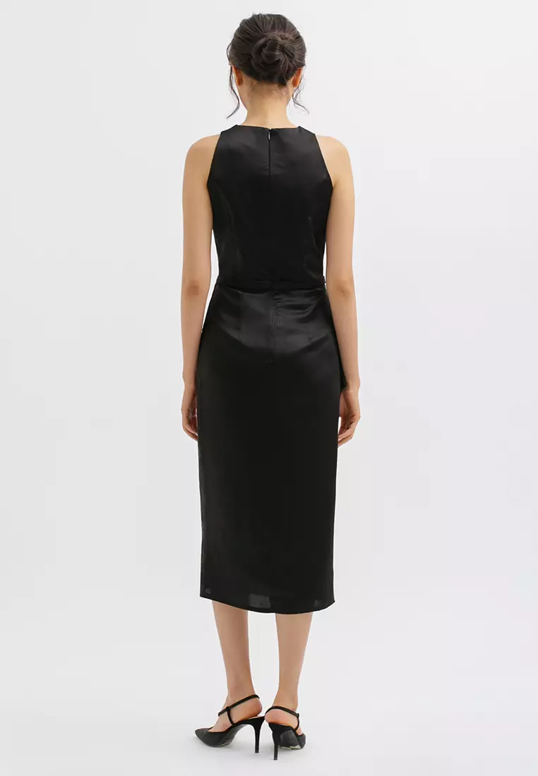 Halter Neck Tied Midi Dress in Black