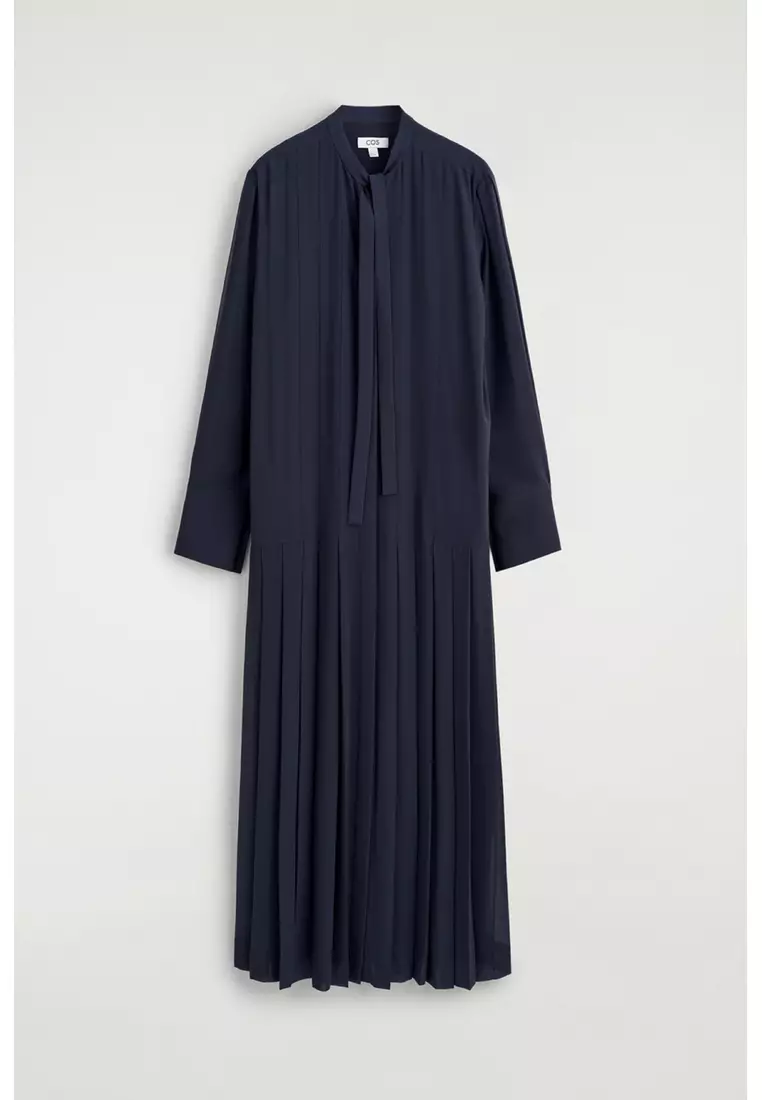cos blue pleated dress Elipse Pleated V-Neck Dress in Navy main image 0