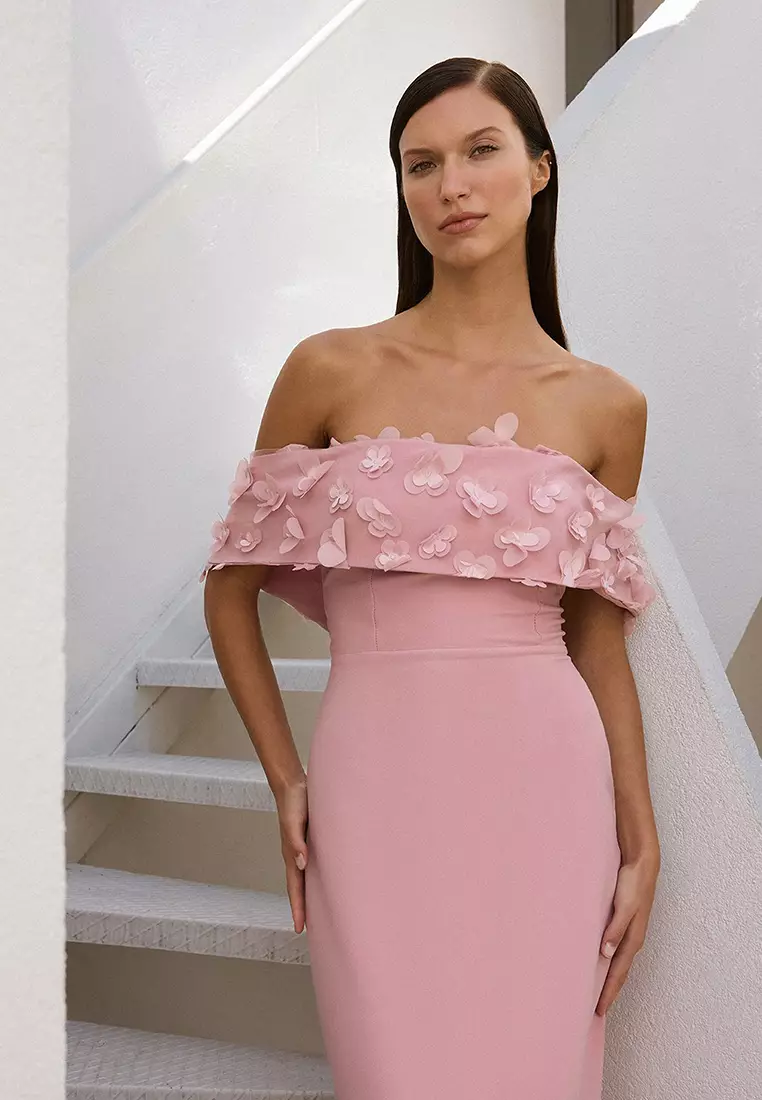 Dusty Rose Carmen Collar Flower Applique Detailed Woven Long Evening Night Graduation Dress TPRSS25AE00107